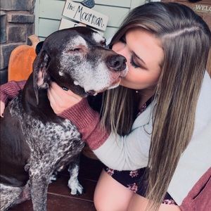 Meet your Posher, Emily